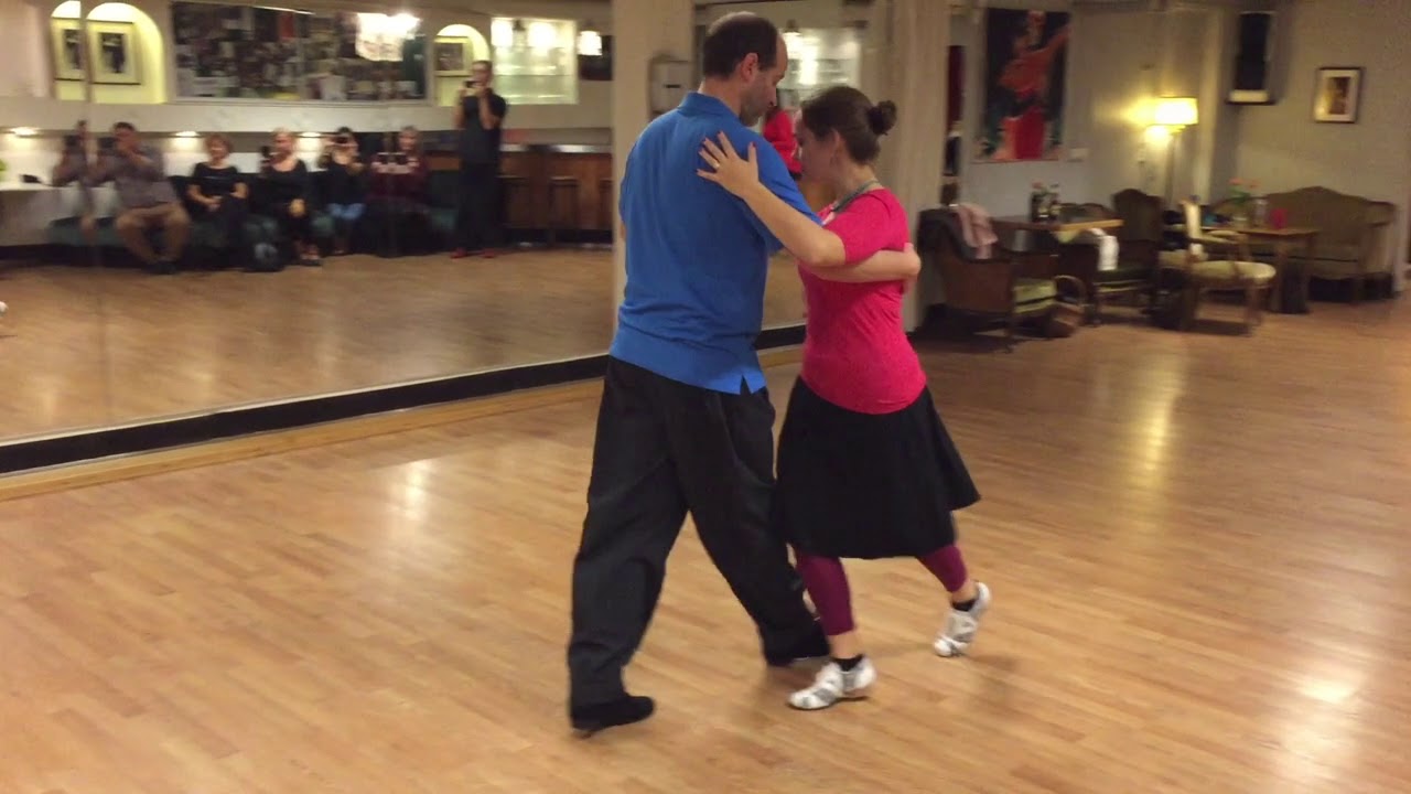 Tangokompaniet - Tango your fox ht 2018, lektion nr 3 med Daniel Carlsson & Anna Sol