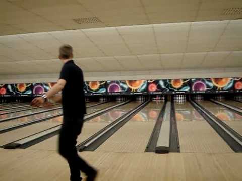 Mats MAGGI - 2 Balls Strike