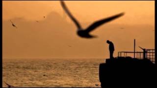 Mona Roza Sezai Karakoç