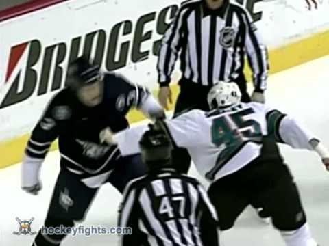 Jody Shelley vs Wade Belak