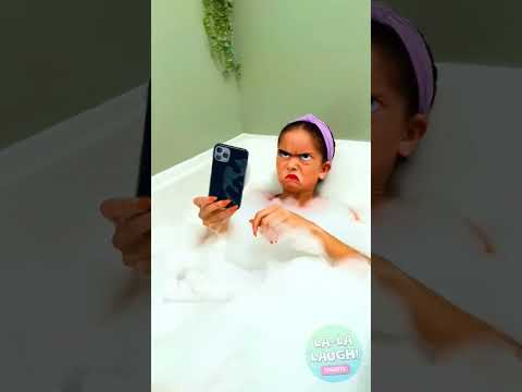 Bubble Bath Bliss: Phone Hacks for Ultimate Relaxation! 🛁📱✨