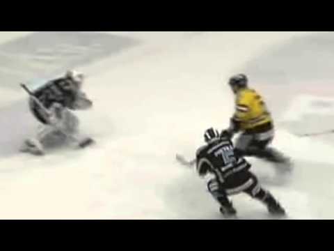 Rankkarituomio ottelussa Pelicans - SaiPa 29.12.2012