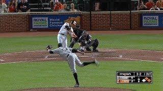 Davis wins it for O's with a walk-off homer