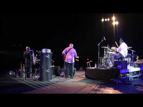 download lagu mp3 mp4 Al Jarreau Gay, download lagu Al Jarreau Gay gratis, unduh video klip Al Jarreau Gay