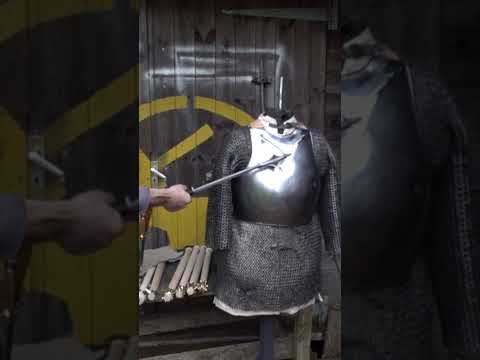 Mace VS Armour - Medieval Myth-Busting (in 6 seconds)