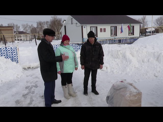 Шерниковы из Егоркина получили в подарок доильный аппарат.