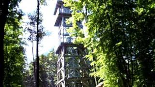 preview picture of video 'Holzbergturm bei Malente 04.06.2010'