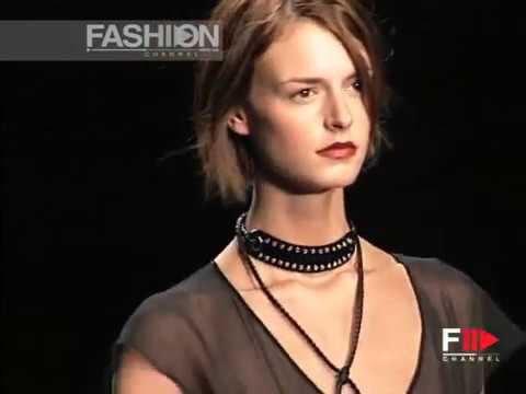 "Alessandro Dell'Acqua" Spring Summer 2002 Milano 2 of 3 pret a porter women by FashionChannel