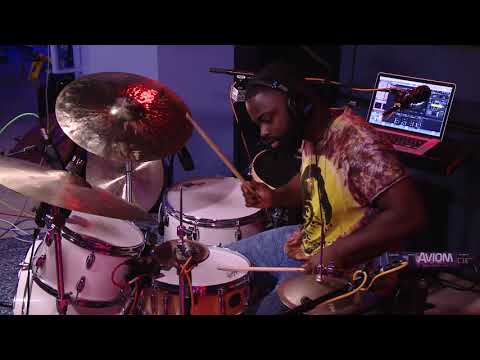 Marcus Gilmore: Excerpts of Nube