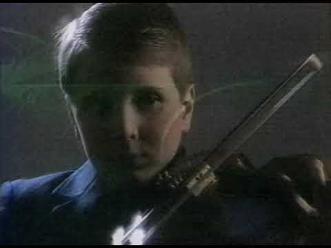 Дони и Момчил / Doni & Momchil - Уморени Крила / Umoreni Krila (Official Video)