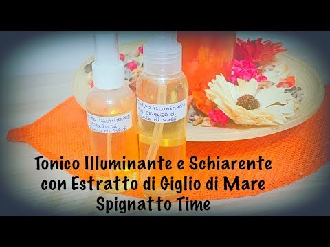 I pigmentary notano sulla testa del bambino Togliere posti di pigmentary per mezzo di perossido di idrogeno