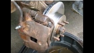 How we fixed the Calipers 2005 HYUNDAI ACCENT brake failure. DIY brakes