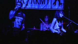 2010.10.06 Eyes Set to Kill - Inside The Eye (Live in Chicago, IL)