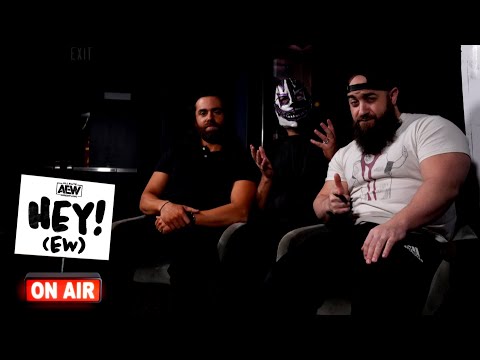 The Dark Order Spill Secrets, Cody Rhodes Set For Logan Paul Podcast, New Nia Jax Shirt | Fight Size
