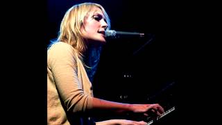 Emily Haines - Winning (LIVE)