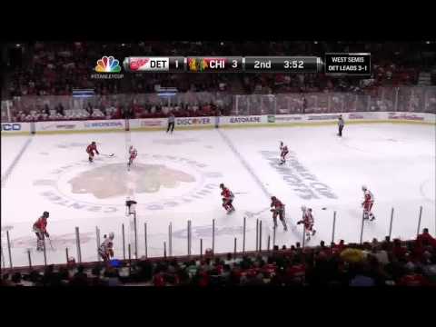 Jonathan Toews off Howard's mask wrister PPG 3-1 May 25 2013 Detroit Red Wings vs Chicago Blackhawks