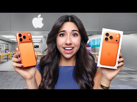 I Bought the NEW iPhone 17 Pro 