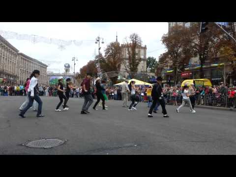 Michael Jackson - 55th Birthday Dance Tribute, flashmob (Kyiv,Ukraine) - Dangerous
