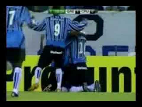 Grêmio 1x0 Cruzeiro - Narração Pedro Ernesto do gol do jogo