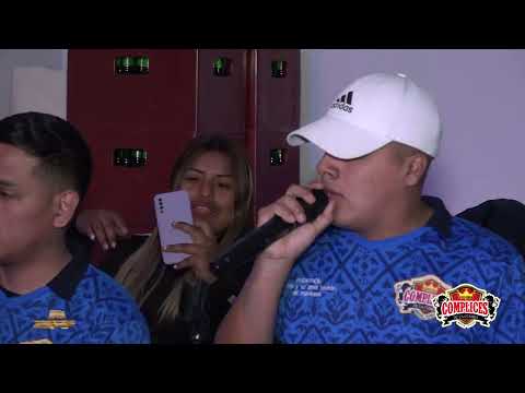 MIX ROSERO - MARTIN TOLEDO Y SUS COMPLICES DE LA CUMBIA...FELIZ CUMPLEAÑOS "SANDRA"