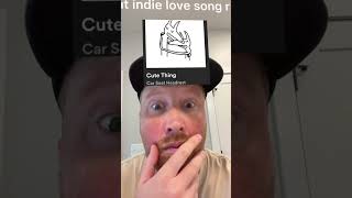 An ultimate indie classic! Maps by Yeah Yeah Yeahs will always hit! #yeahyeahyeahs #maps #indiemusic