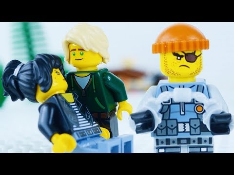 LEGO Ninjago Movie STOP MOTION W/ Lloyd Garmadon & Nya vs The Robber! | Ninjago | By Lego Worlds Video