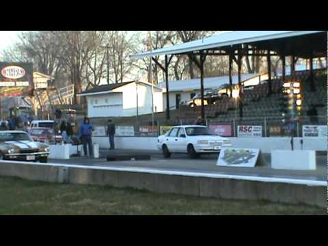 Thumbnail for Chevy Camaro drag racing Ford Tempo at Beech Bend by Ford Tempo