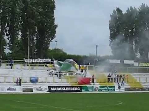 Pyro im Block von Gelb-Weiß Görlitz