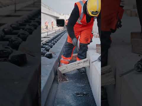 Stuttgart 21 - Einbau von Slab Track Austria  auf Asphalttragschicht #homeofconstruction