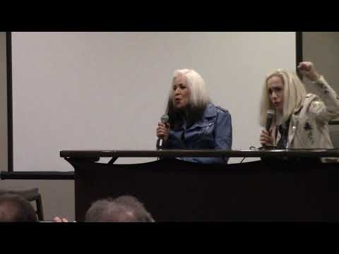 download lagu mp3 mp4 Brie Darling Cakes, download lagu Brie Darling Cakes gratis, unduh video klip Brie Darling Cakes