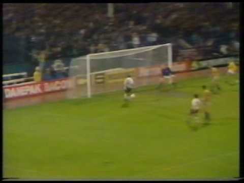 Tottenham Hotspur (3) Torquay United (0)