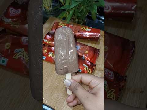 TRYING THE NEW CHOCO LAVA ICE-CREAM FLAVOR!