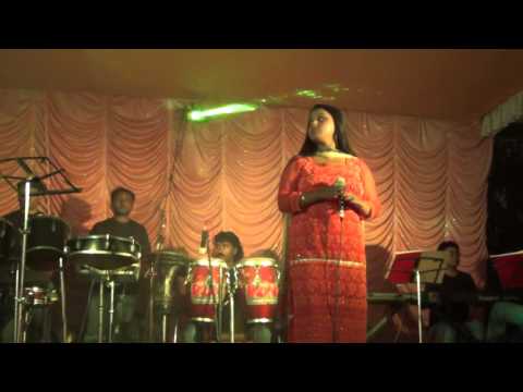 Sanchita  Roy  lag ja gale