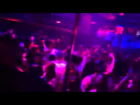 Xavi Huguet en PACHA! Brutal!!