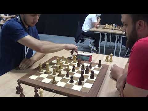 Knight Symphony | Pavlov - Laurusas