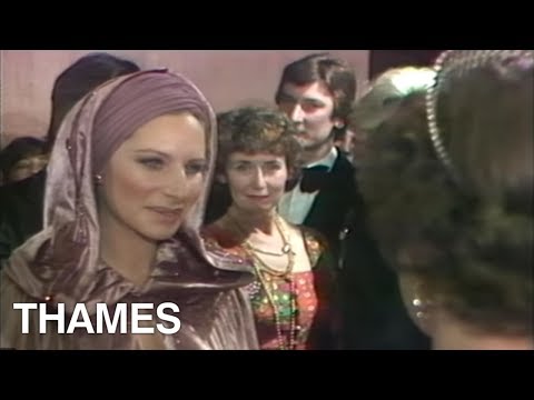 Royal Film Premier | Queen Elizabeth | Barbra Streisand | funny Lady | 1975