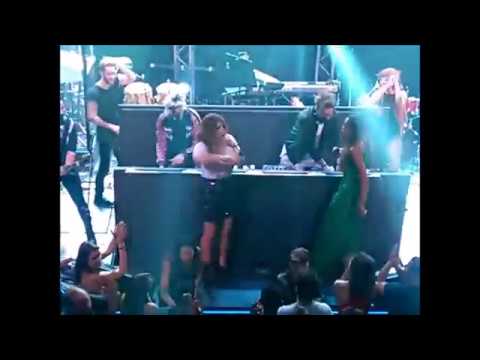 Helena Paparizou - Medley With Playmen @ BOX Athens (20.03.2016)