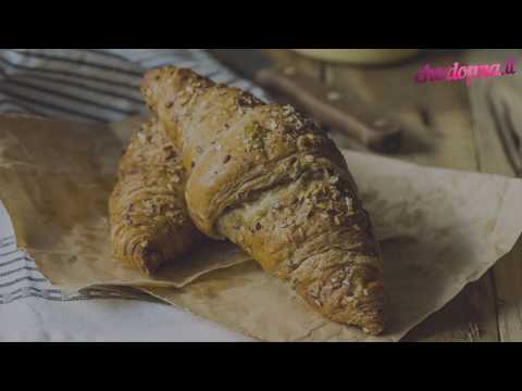 Croissant integrale al miele: ingredienti e procedimento