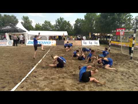 13-14 `02. i `04. - Jarun cup 2014 1.5.2014. - slavlje nakon osvojenog 1. mjesta