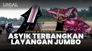 Keseruan Terbangkan Layang-Layang Jumbo di Festival Batanghari Provinsi Jambi