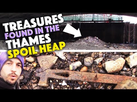 TREASURES found in The Thames spoil heap - Mudlarking with Si-finds