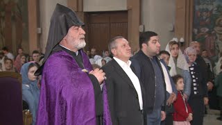 Ս. Խաչի երևման տոնի օրը նաև Արաբկիրի Ս. Խաչ եկեղեցու ուխտի օրն է