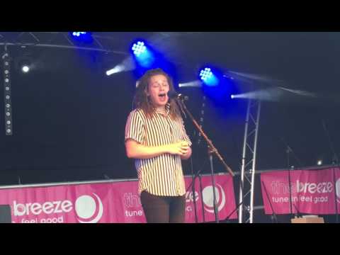 Luke Friend - Kiss From A Rose - Paignton Festival 22/7/17