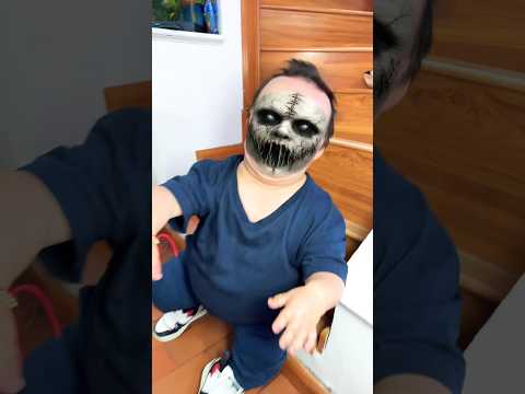 UN ZOMBIE #comedia #familiaibañez #funny #divertido #humor #shortsvideo #shorts #comedia #shortsvir