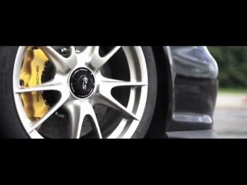 200mph Drag Race Porsche GT2 RS v Ducati 1199 Panigale CHRIS HARRIS ON CARS