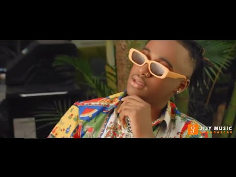 Ayo Naej   Mamy Oditry Nouveauté Clip Gasy 2021