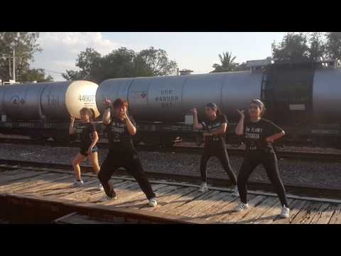 Dangerous Cover 2NE1 Come back home + I am the best + crush  ( Practice )