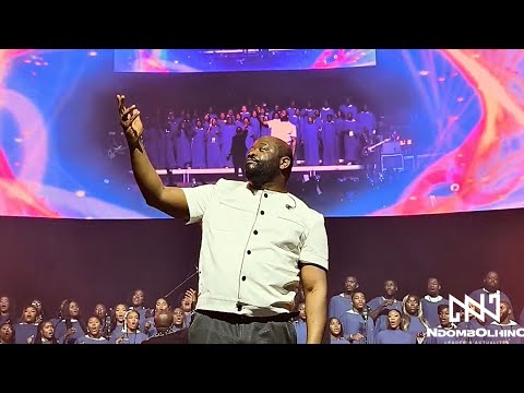 MOISE MBIYE  concert live a l’ARENA GRAND PARIS 🇫🇷