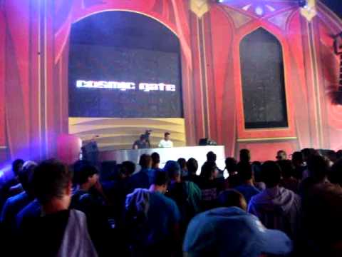 Cosmic Gate plays Nic Chagall - this moment @ Tomorrowland 2011
