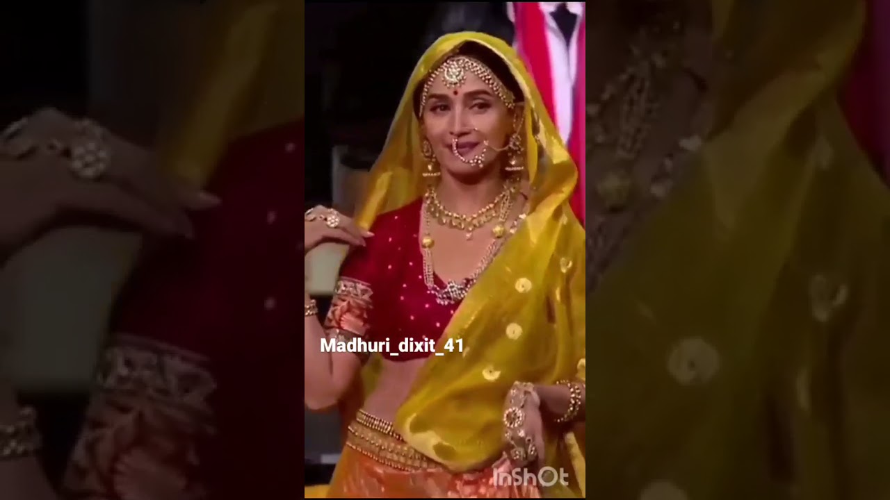 Queen of expression//Madhuri Dixit Nene 🔥//trending reels Video on instagram